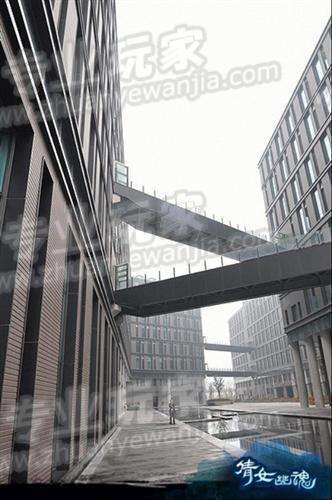 01.jpg